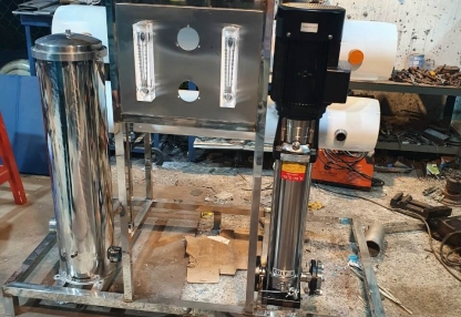 Thợ lắp đặt hệ thống lọc nước giếng khoan Lh 0943900914