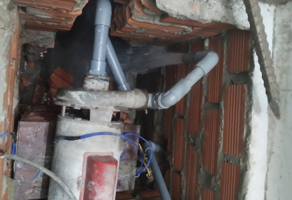  Thợ sửa giếng khoan máy bơm rung mạnh, phát tiếng lạ LH 0943900914