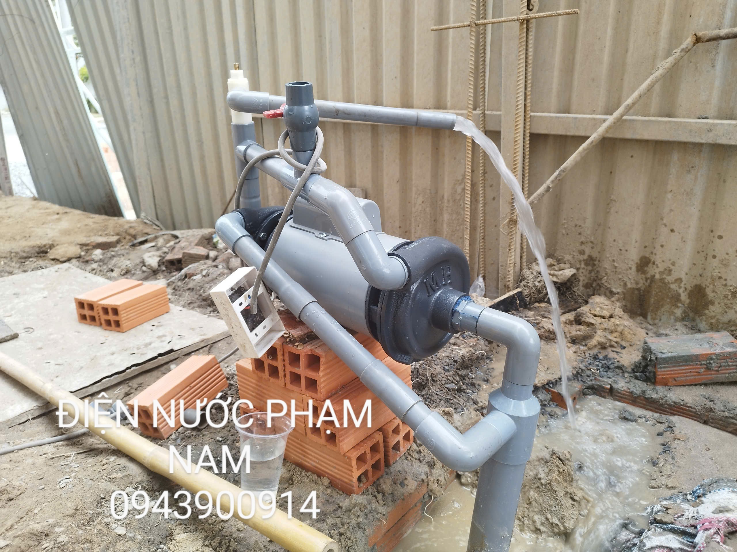 Thợ sửa giếng khoan lên nước yếu LH 0943900914