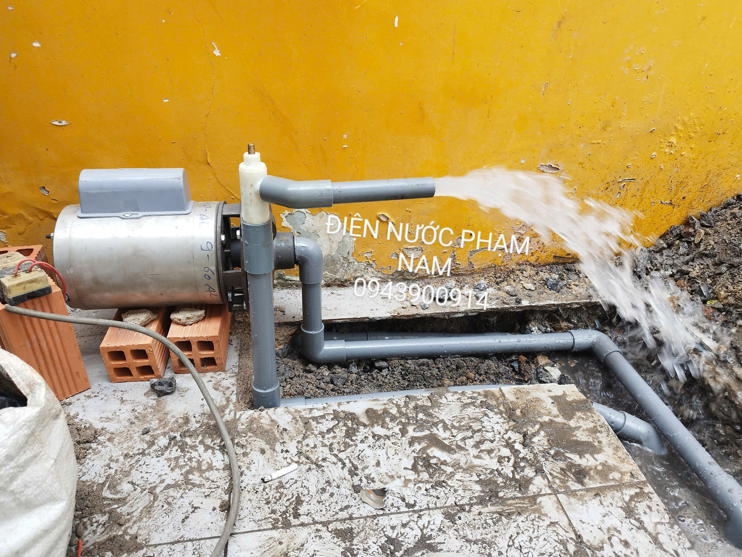 Thợ sửa giếng khoan máy bơm chạy nhưng không lên nước LH 0943900914